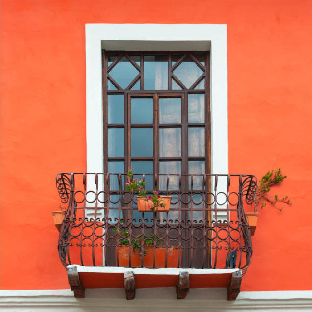 Ideas para decorar balcones con flores, cojines y muebles! ?